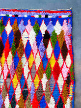 Load image into Gallery viewer, BOUCHEROUITE MOROCCAN RUG #581 - Vintage Handmade Carpet