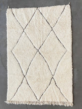 Load image into Gallery viewer, BENI OURAIN MOROCCAN #616 - Handmade Carpet