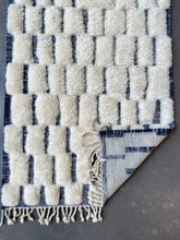 Load image into Gallery viewer, BENI OURAIN RUNNER #630 - Handmade Runner