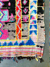 Load image into Gallery viewer, BOUCHEROUITE MOROCCAN RUG #243 - Vintage Handmade Carpet