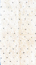 Load image into Gallery viewer, BENI OURAIN MOROCCAN RUNNER #314 - Handmade Carpet