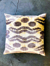 Load image into Gallery viewer, TURKISH VELVET PILLOW #520 - On Sale!