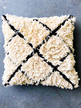 Load image into Gallery viewer, MOROCCAN COTTON PILLOW #432