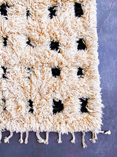 Load image into Gallery viewer, BOUJAD MOROCCAN RUG #537 - Handmade Carpet - On Sale!