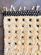 Load image into Gallery viewer, BOUJAD MOROCCAN RUG #538 - Handmade Carpet - On Sale!