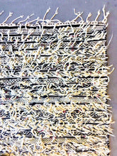 Load image into Gallery viewer, HANDIRA MOROCCAN RUG #10 - Vintage Handmade Carpet/Blanket - On Sale!