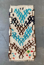 Load image into Gallery viewer, AZILAL MOROCCAN RUNNER #660 - Vintage Handmade Carpet
