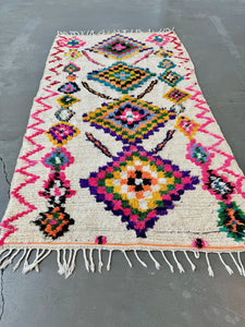 OURIKA MOROCCAN RUG #673 - Vintage Handmade Carpet