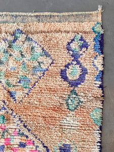 AZILAL MOROCCAN RUG #576 - Vintage Handmade Carpet