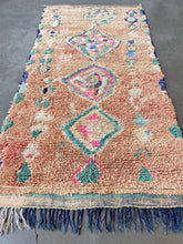 Load image into Gallery viewer, AZILAL MOROCCAN RUG #576 - Vintage Handmade Carpet
