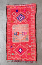 Load image into Gallery viewer, MOROCCAN RUG #574 - VINTAGE HANDMADE CARPET - ON SALE!
