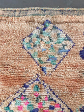 Load image into Gallery viewer, AZILAL MOROCCAN RUG #576 - Vintage Handmade Carpet

