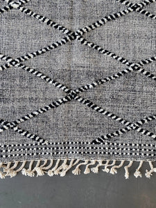 ZANAFI MOROCCAN RUG #621 - Handmade Carpet