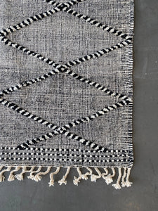 ZANAFI MOROCCAN RUG #621 - Handmade Carpet