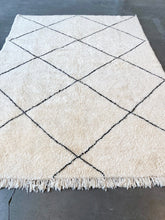 Load image into Gallery viewer, BENI OURAIN MOROCCAN RUG #617 - Handmade Carpet - On Sale!
