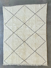 Load image into Gallery viewer, BENI OURAIN MOROCCAN RUG #617 - Handmade Carpet - On Sale!
