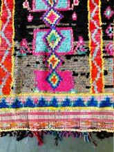 Load image into Gallery viewer, BOUCHEROUITE MOROCCAN RUG #243 - Vintage Handmade Carpet
