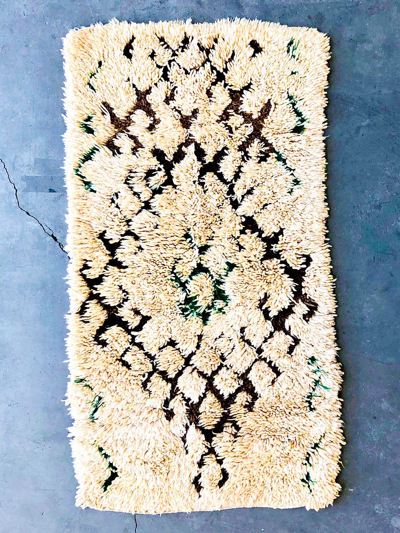 AZILAL MOROCCAN RUNNER #71 - Vintage Handmade Carpet