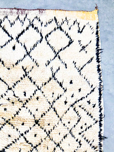 AZILAL MOROCCAN RUG #206 - Vintage Handmade Carpet - On Sale!
