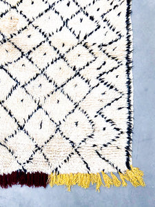 AZILAL MOROCCAN RUG #206 - Vintage Handmade Carpet - On Sale!