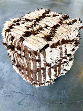 Load image into Gallery viewer, BENI OURAIN MOROCCAN POUF #108 - Vintage Handmade Cushion

