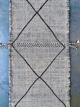 Load image into Gallery viewer, ZANAFI MOROCCAN RUNNER #540 - Vintage Handmade Carpet - On Sale!
