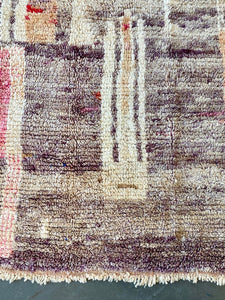 BOUJAD MOROCCAN RUG #513- Vintage Handmade Carpet