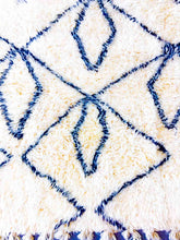 Load image into Gallery viewer, MARMOUCHA MOROCCAN Handmade Carpet - On Sale!
