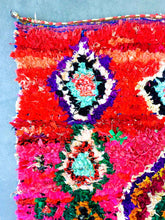 Load image into Gallery viewer, BOUCHEROUITE MOROCCAN RUG - Vintage Handmade Carpet
