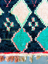 Load image into Gallery viewer, BOUCHEROUITE MOROCCAN RUG #2 - Vintage Handmade Carpet
