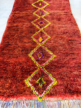 Load image into Gallery viewer, BOUJAD MOROCCAN RUG #86 - Vintage Handmade Carpet - On Sale!
