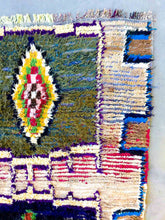 Load image into Gallery viewer, BOUJAD MOROCCAN RUG #87 - Vintage Handmade Carpet
