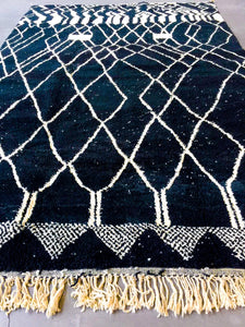 BENI OURAIN MOROCCAN RUG #104 - Vintage Handmade Carpet - On Sale!