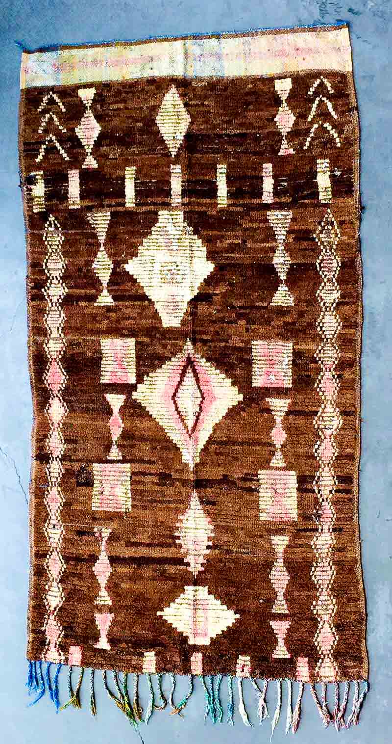 OURIKA MOROCCAN RUG #39 - Vintage Handmade Carpet