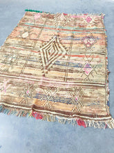 Load image into Gallery viewer, AZILAL MOROCCAN RUG #101 - Vintage Handmade Carpet - On Sale!
