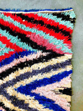 Load image into Gallery viewer, BOUCHEROUITE MOROCCAN RUG #233 - Vintage Handmade Carpet
